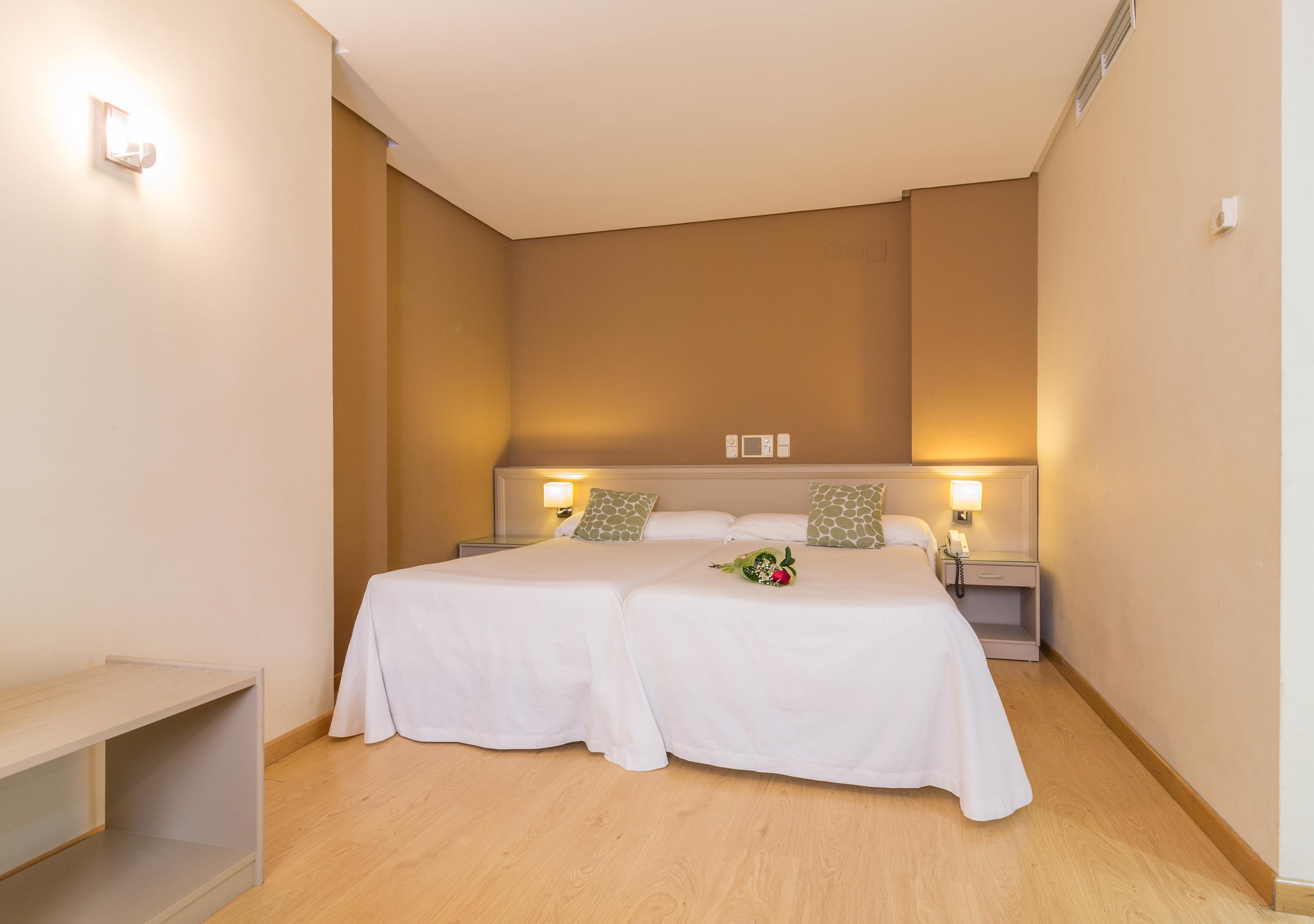 Hotel Plateria Écija Exteriör bild